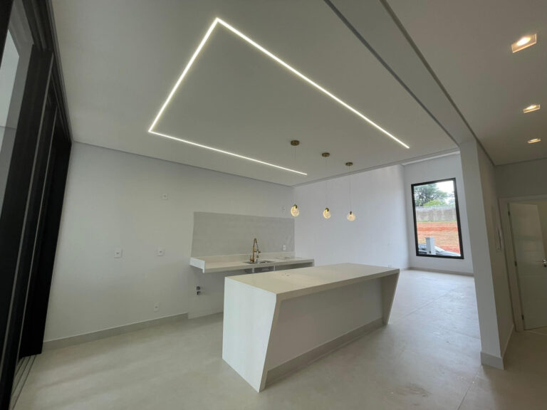 Iluminação residencial em casa de alto padrão